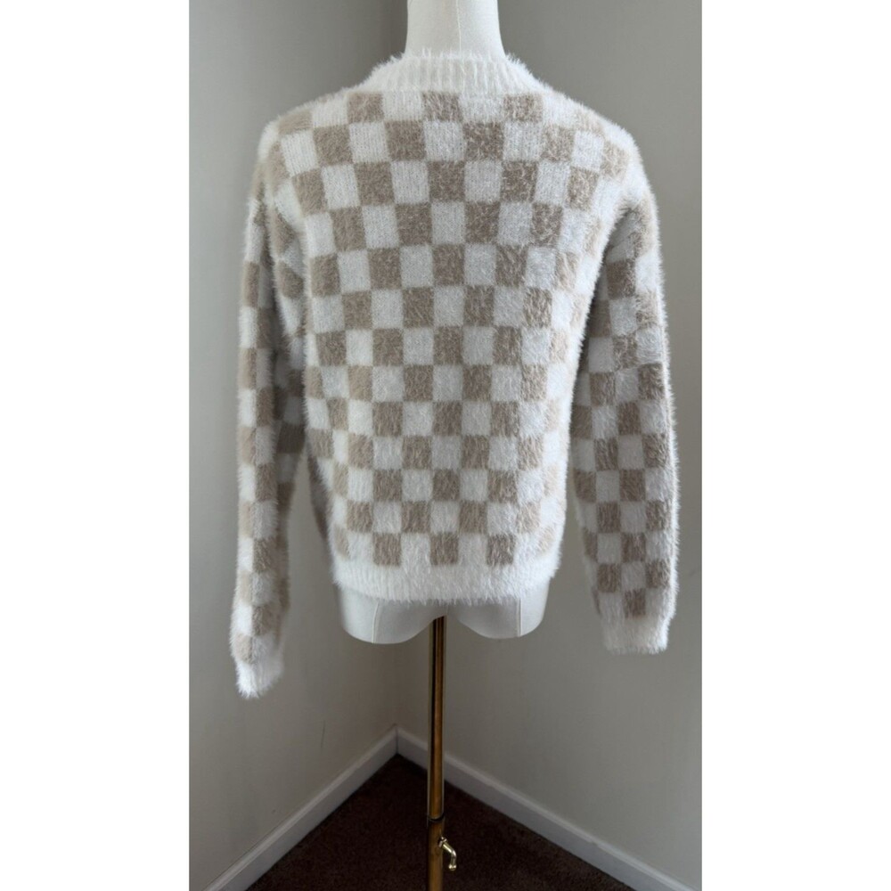 Industry Cardigan XS Cream Beige Checkered Fuzzy Cropped Button Front Sweater - Picture 5 of 13